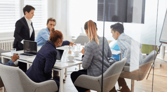 business-people-planning-projectbusiness-people-planning-project